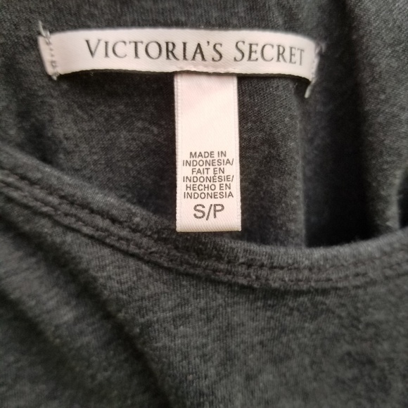 🌻 Victoria secret s/p cross cross tank VS grey - Picture 2 of 3